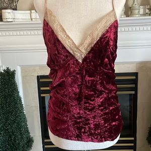 Pretty velvet cami with adjustable thin straps /side zipper size L